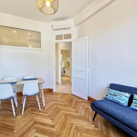 Le Foch2 By Guys Apartment
